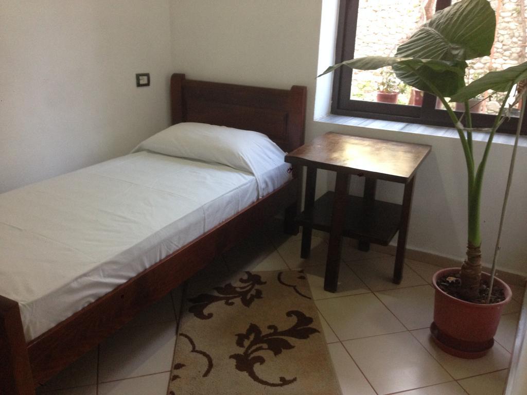 Eco Garten Guest House Shkodër Værelse billede